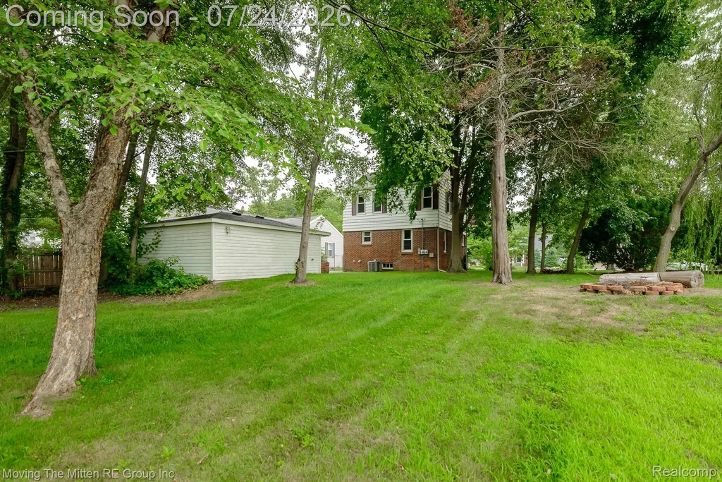 2037 Vivian Road Frenchtown Township MI 48162