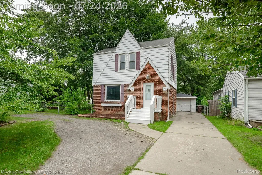 2037 Vivian Road Frenchtown Township MI 48162
