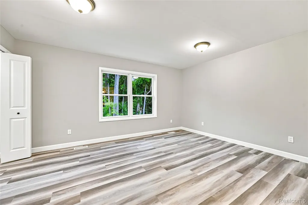 3907 Pontiac Lake Road Waterford Charter Township MI 48328