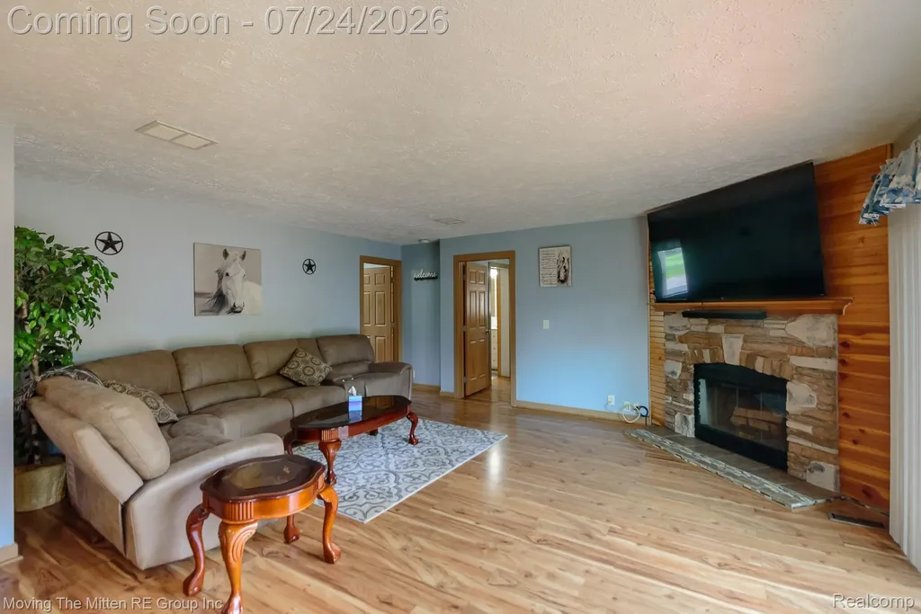 37460 Tyler Road Romulus City MI 48174