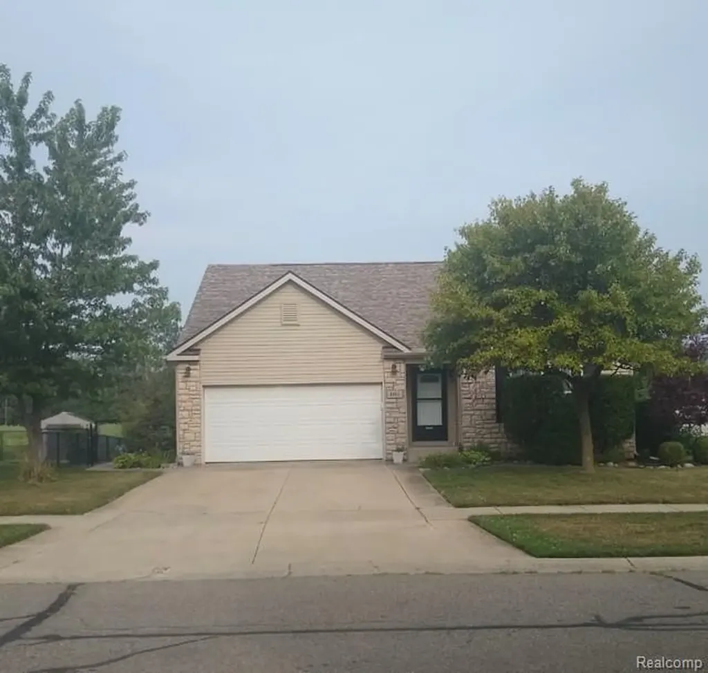 1892 Elkton Drive Frenchtown Township MI 48162