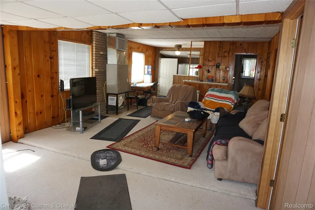 11853 Patterson Lake Drive Unadilla Township MI 48169