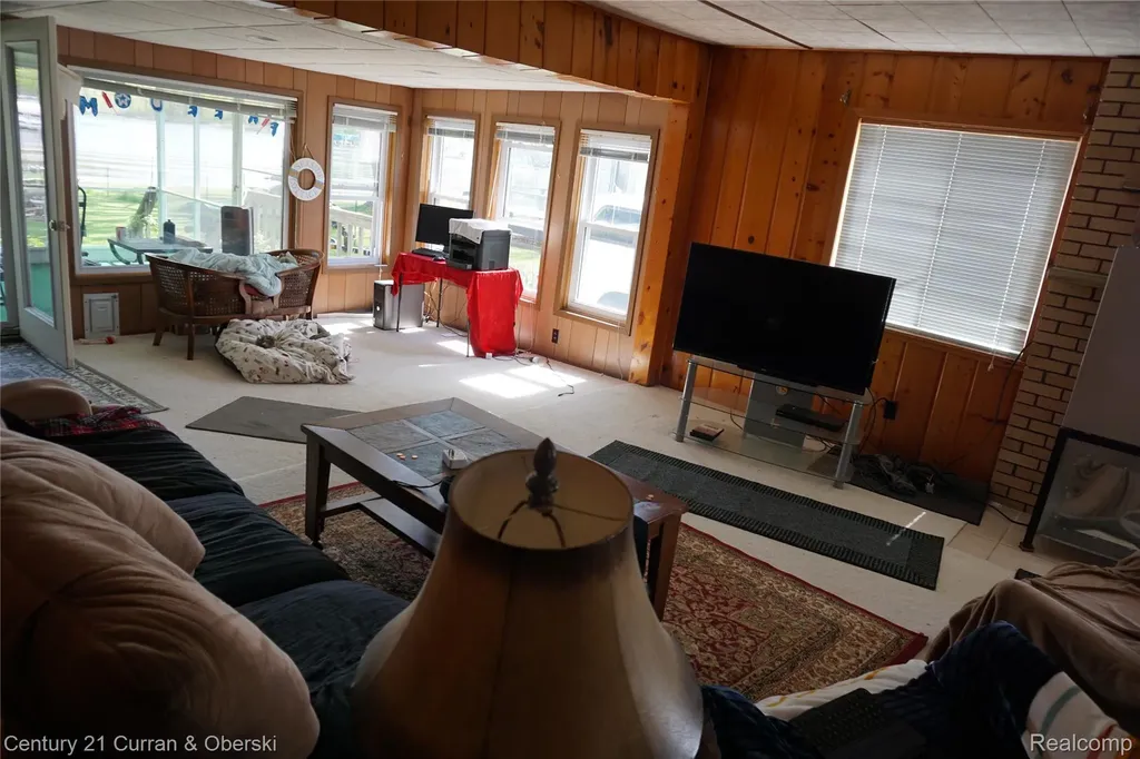 11853 Patterson Lake Drive Unadilla Township MI 48169