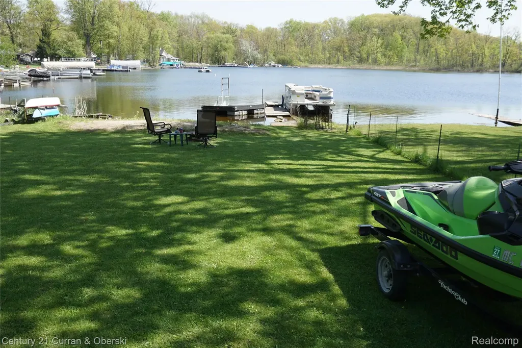 11853 Patterson Lake Drive Unadilla Township MI 48169