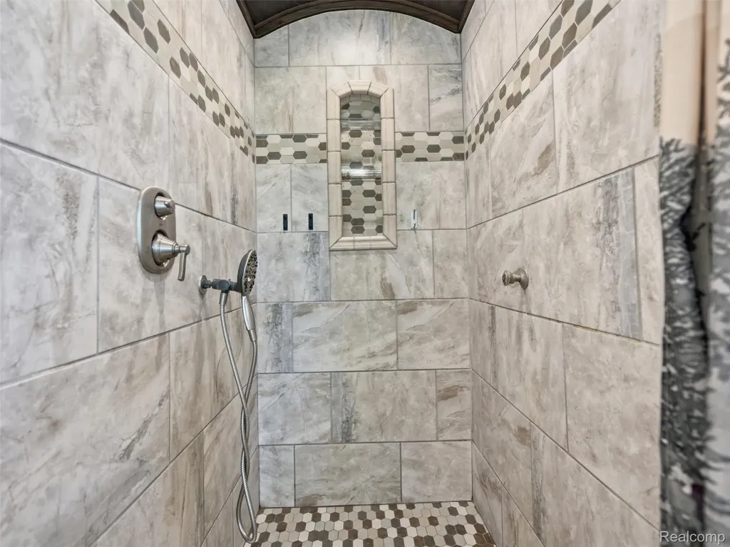 7055 Randall Drive Deerfield Township MI 48430