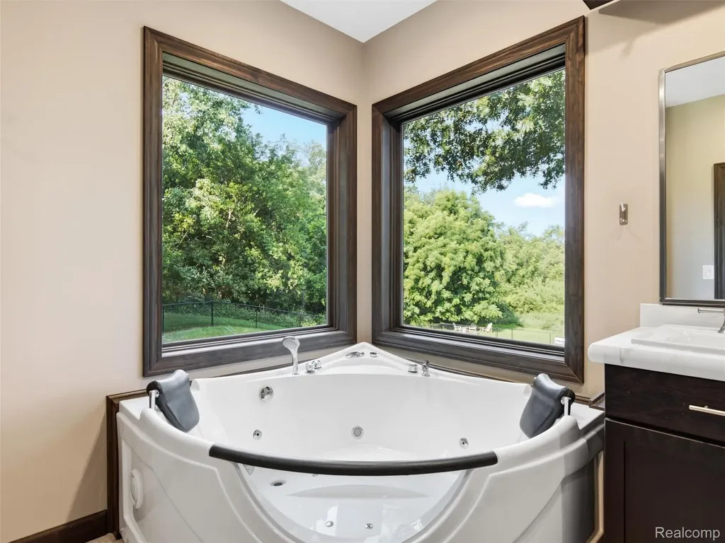 7055 Randall Drive Deerfield Township MI 48430