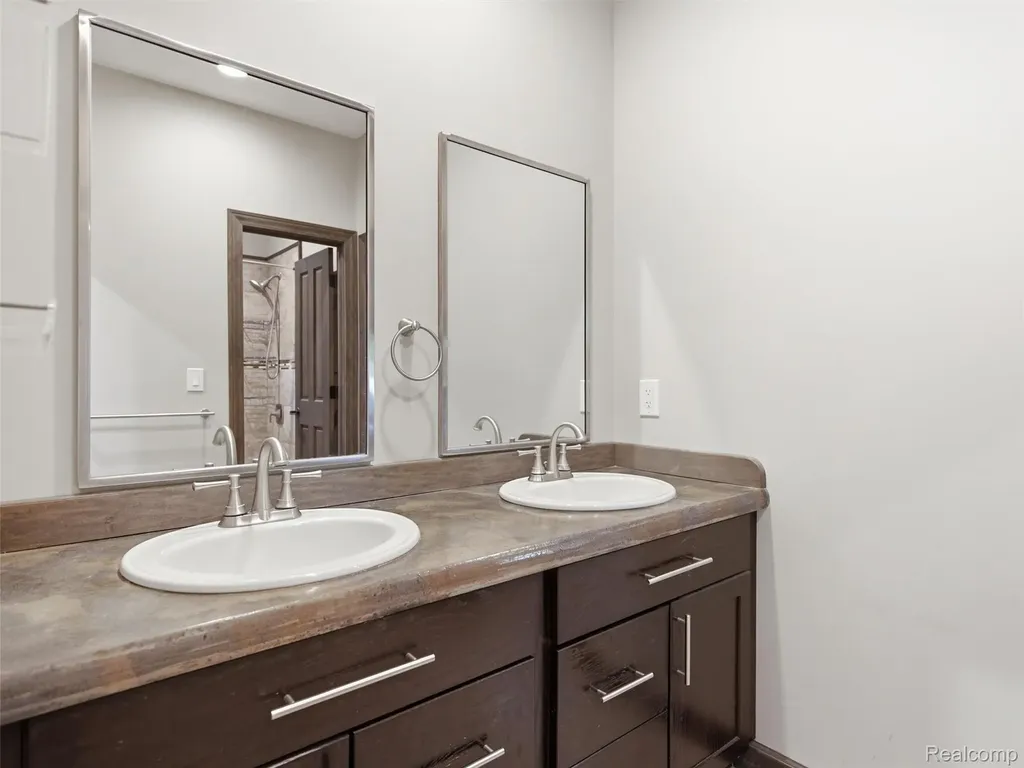 7055 Randall Drive Deerfield Township MI 48430