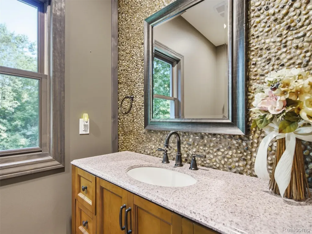 7055 Randall Drive Deerfield Township MI 48430