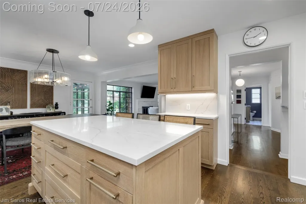 757 Middlesex Road Grosse Pointe Park City MI 48230