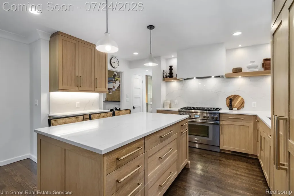 757 Middlesex Road Grosse Pointe Park City MI 48230