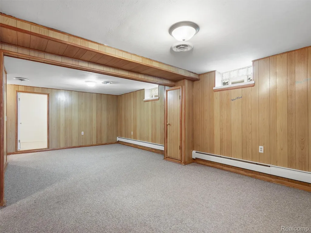 240 E Huron River Drive Belleville City MI 48111