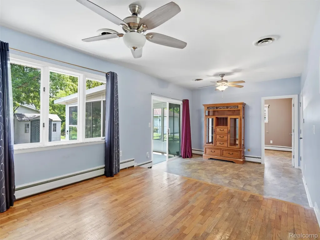240 E Huron River Drive Belleville City MI 48111