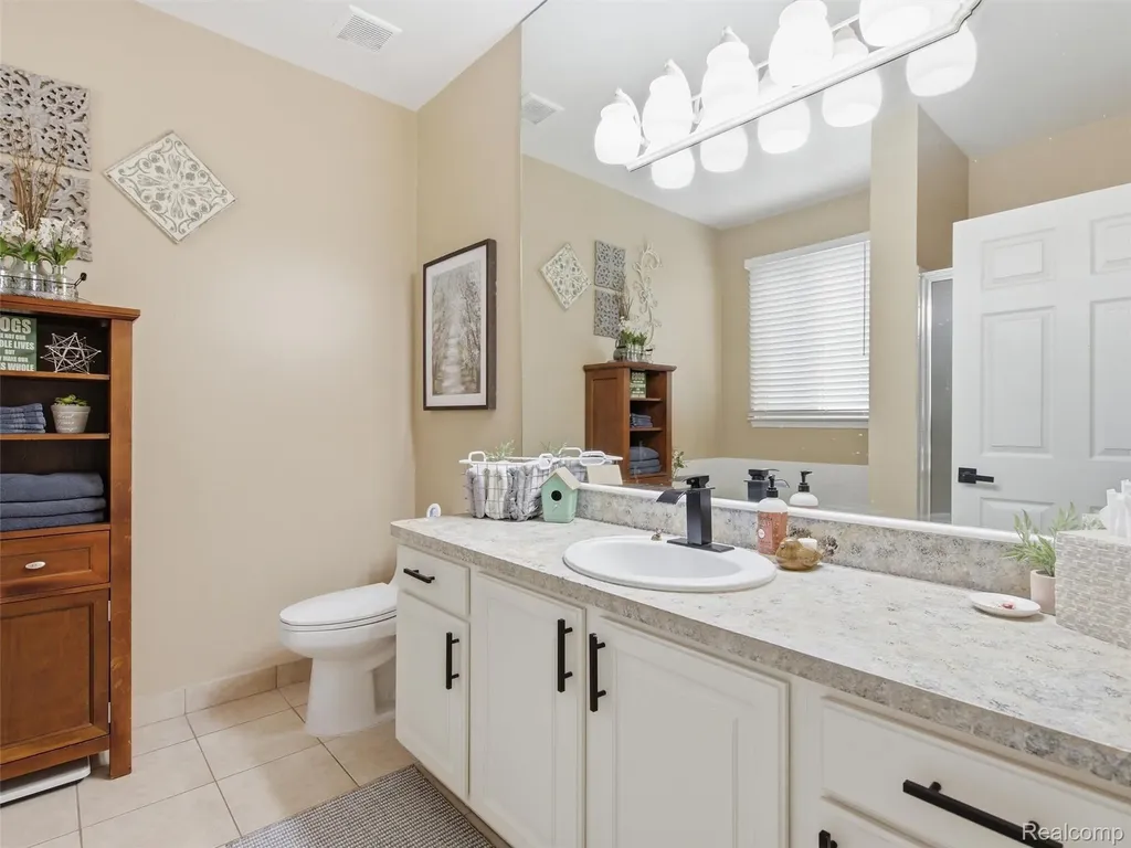 57164 Tanglewood Street New Haven Village MI 48048