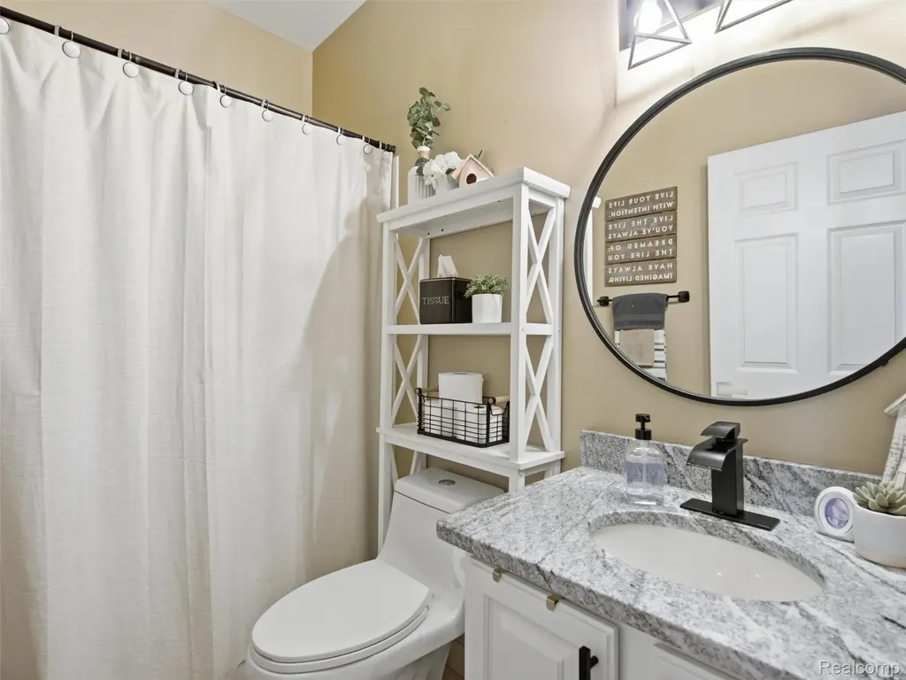 57164 Tanglewood Street New Haven Village MI 48048