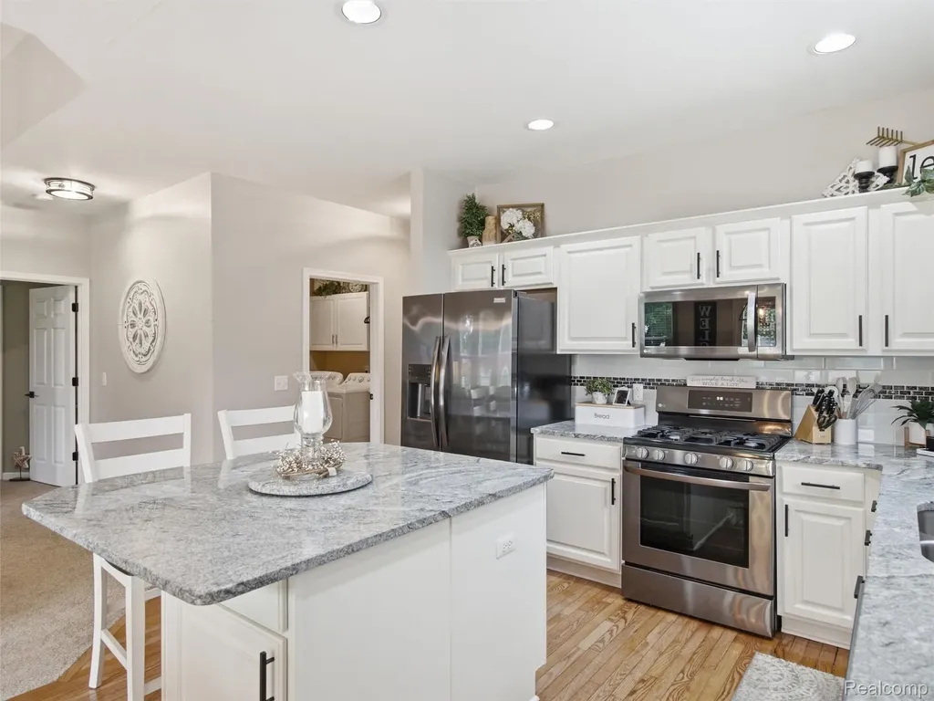 57164 Tanglewood Street New Haven Village MI 48048