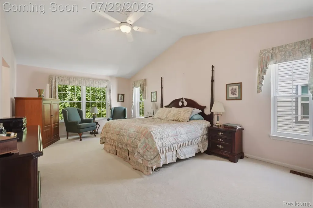 668 Shady Maple Drive Wixom City MI 48393