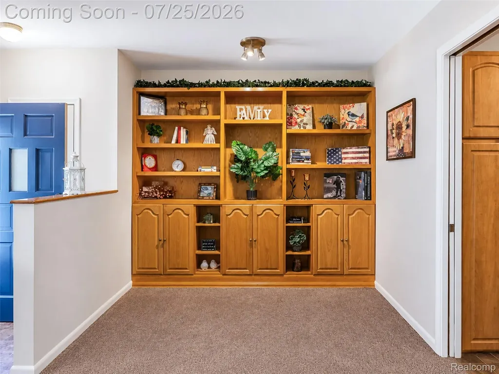 31921 Nottingwood Street Farmington Hills City MI 48334
