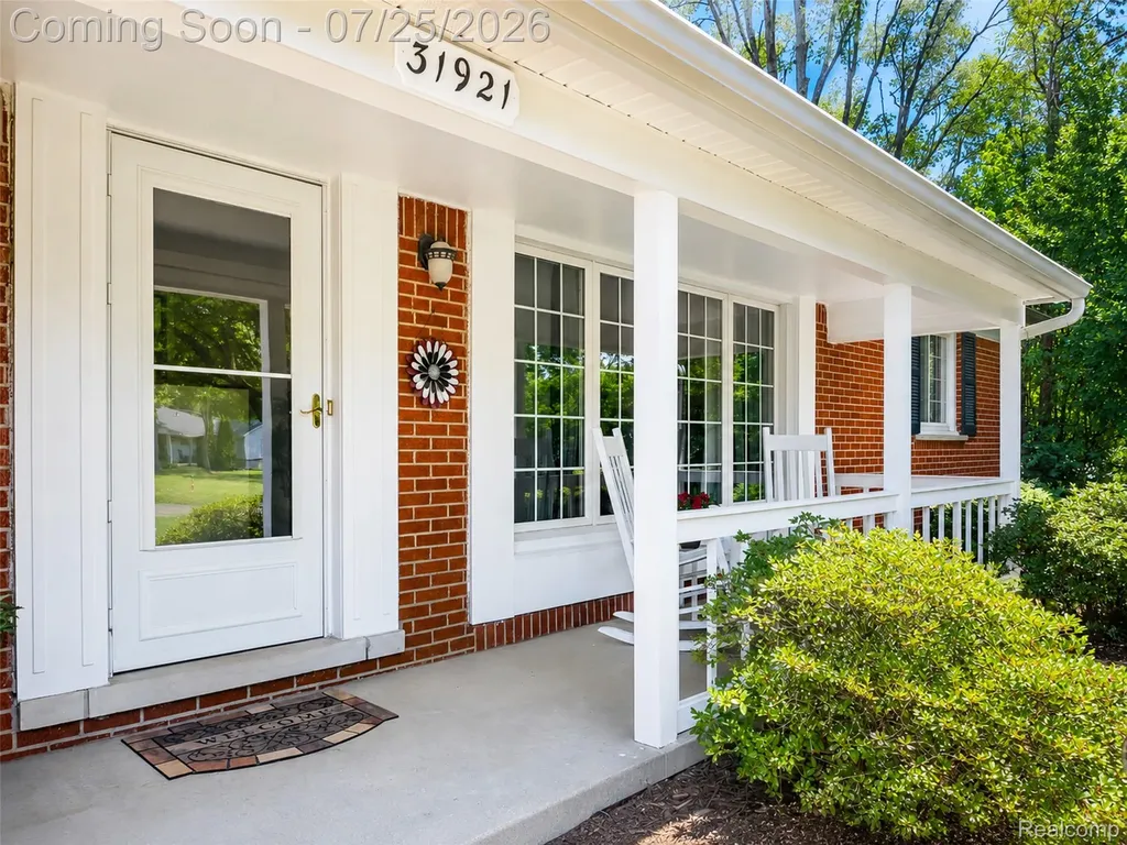 31921 Nottingwood Street Farmington Hills City MI 48334