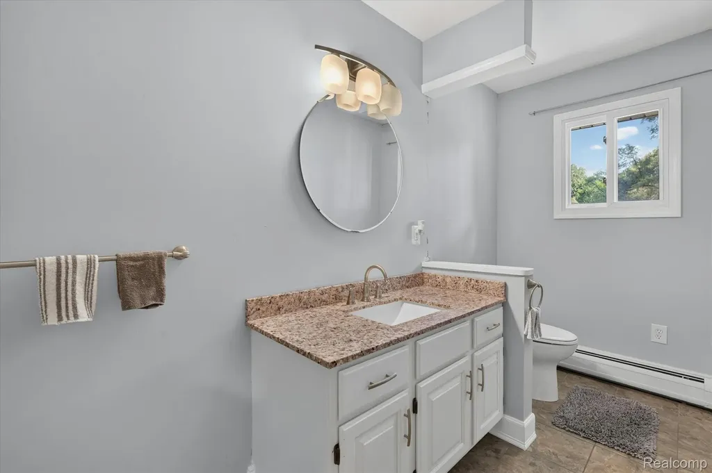 1434 Petts Road Fenton Charter Township MI 48430