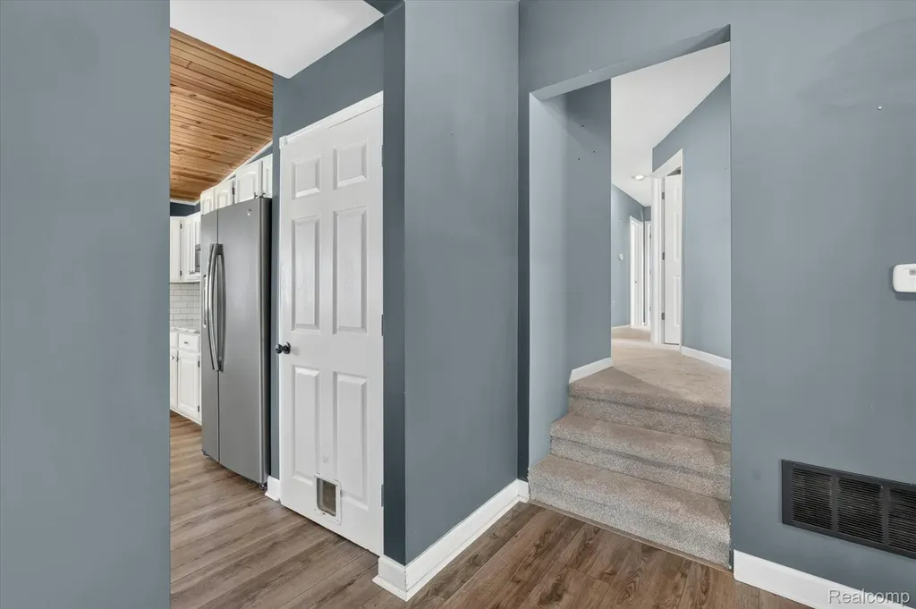 1434 Petts Road Fenton Charter Township MI 48430
