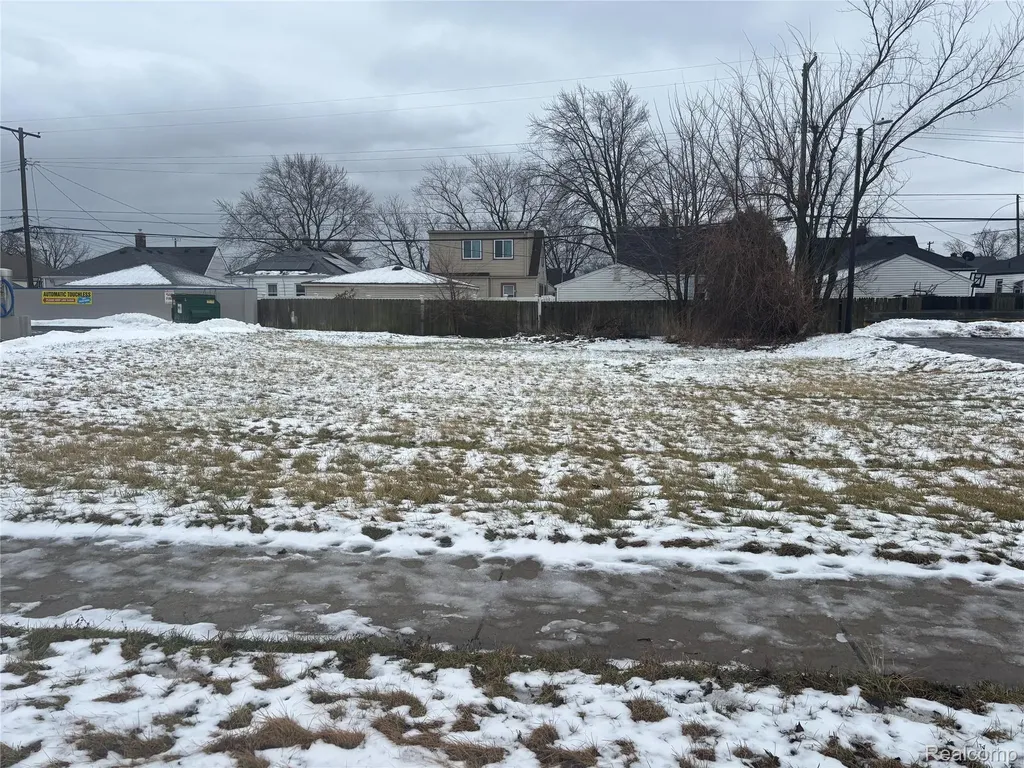 0002 Northline Southgate City MI 48195