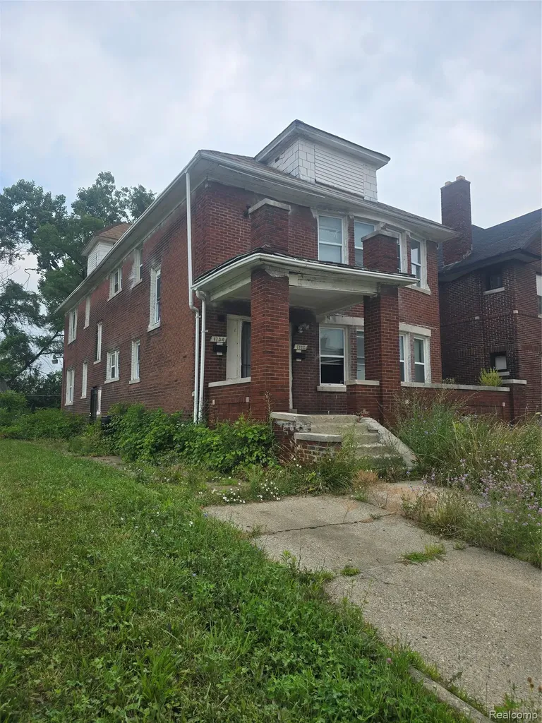1732 Burlingame Street Detroit City MI 48206