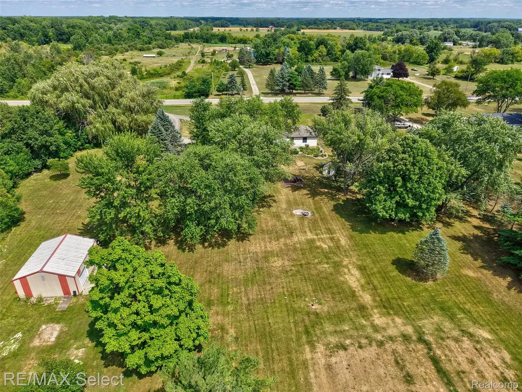 9394 Seymour Road Gaines Township MI 48473