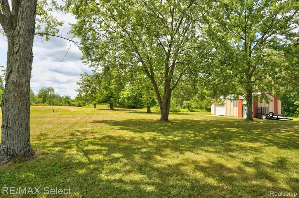 9394 Seymour Road Gaines Township MI 48473