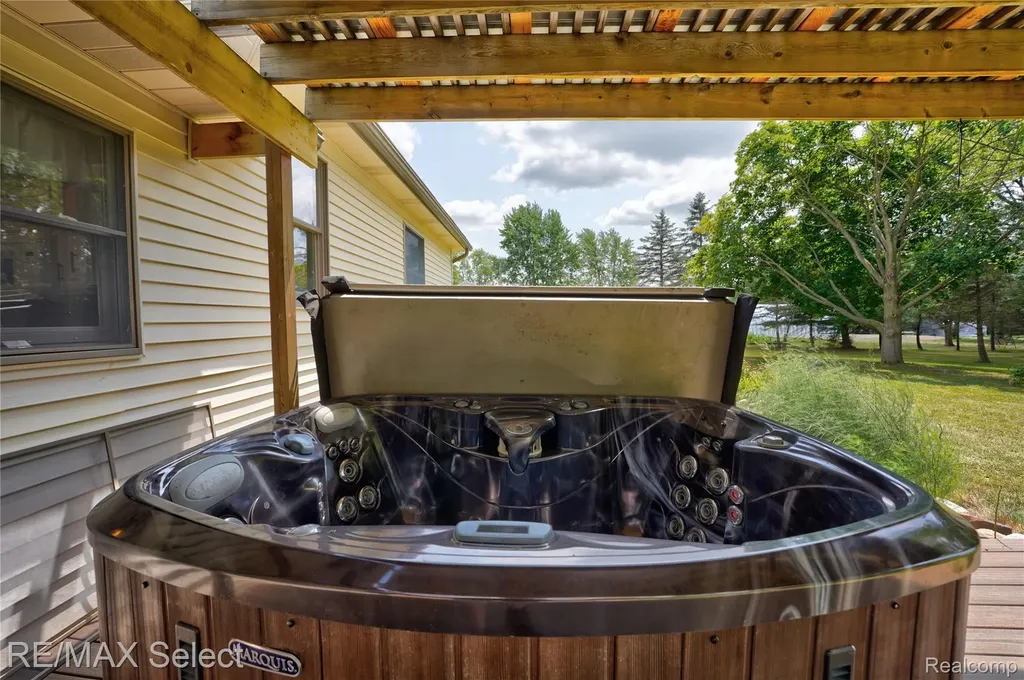 9394 Seymour Road Gaines Township MI 48473