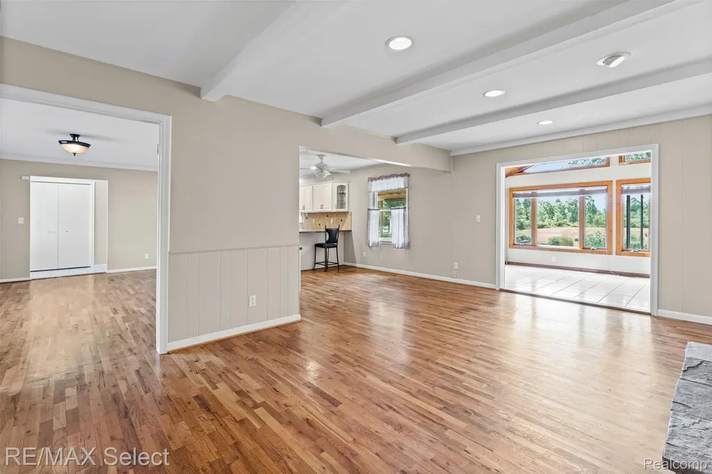 9394 Seymour Road Gaines Township MI 48473