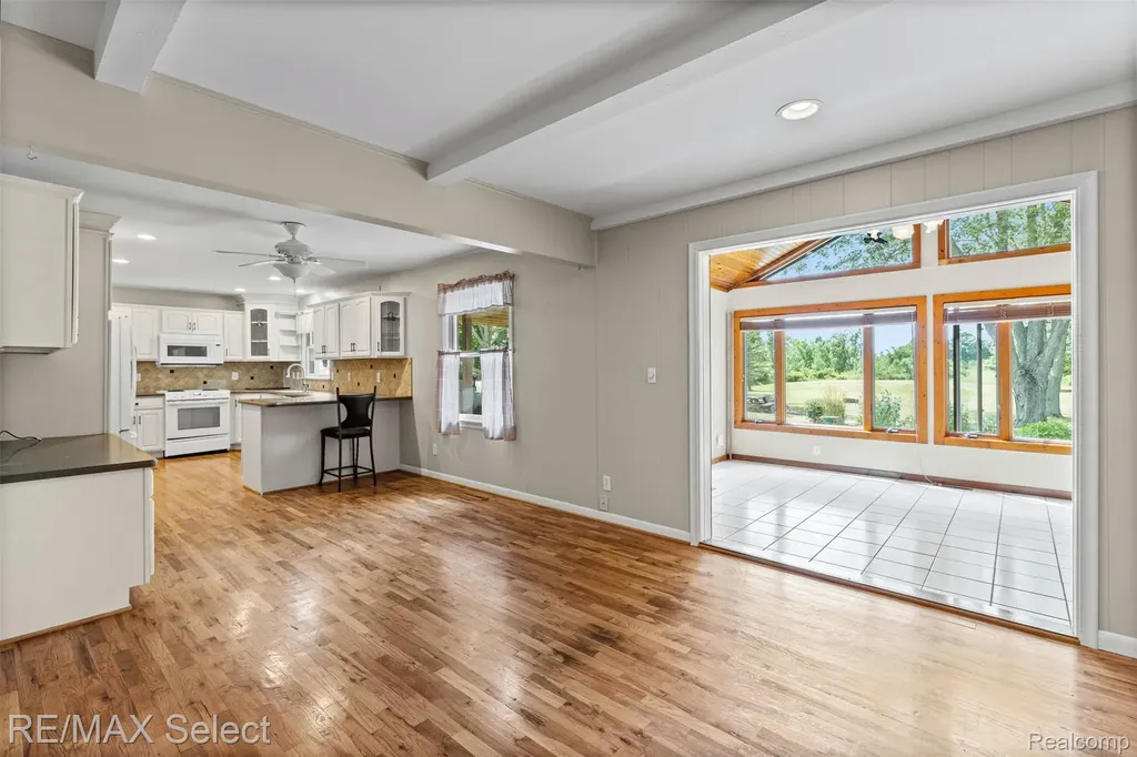 9394 Seymour Road Gaines Township MI 48473