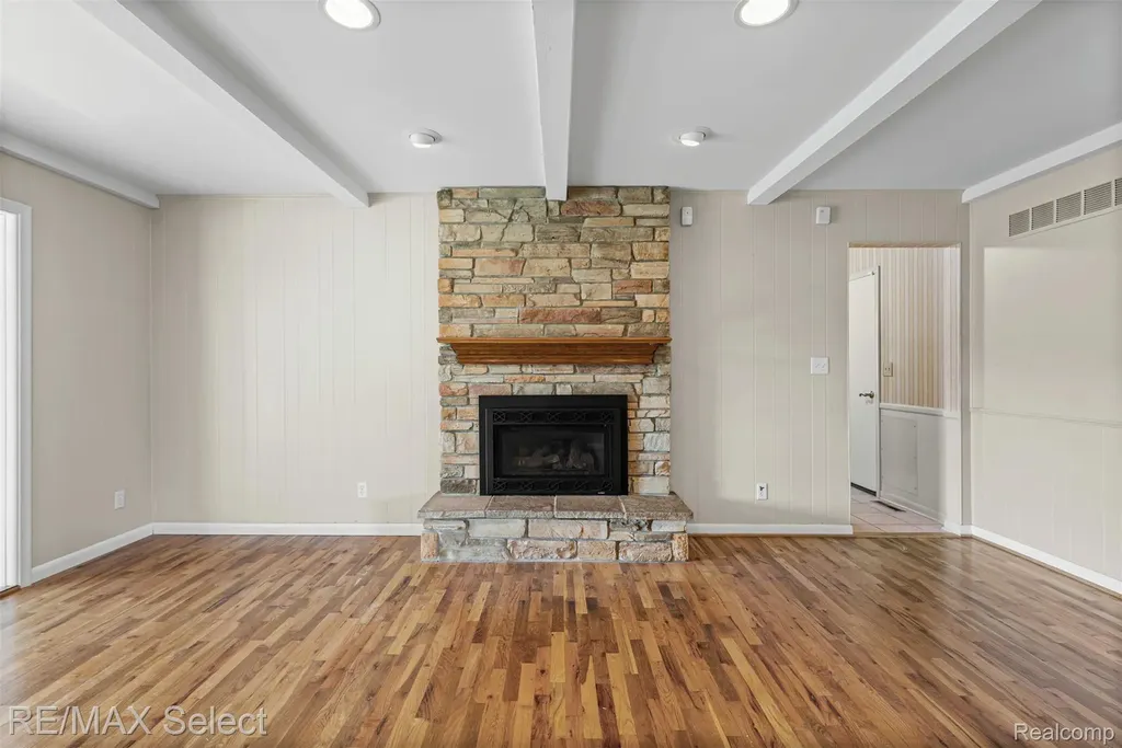 9394 Seymour Road Gaines Township MI 48473