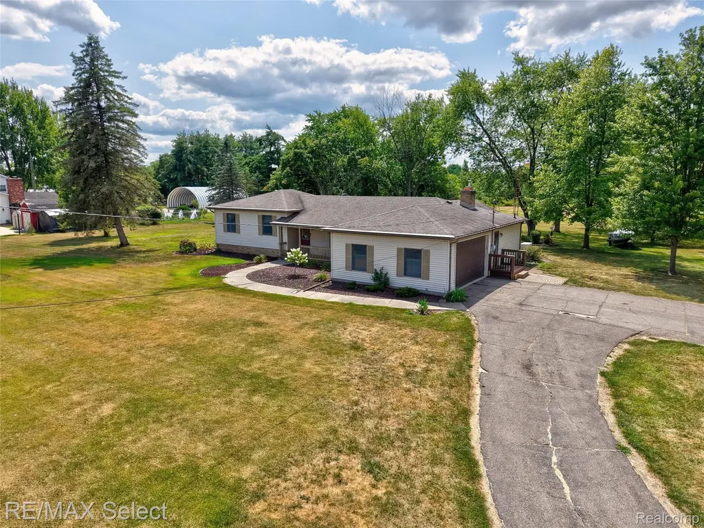 9394 Seymour Road Gaines Township MI 48473