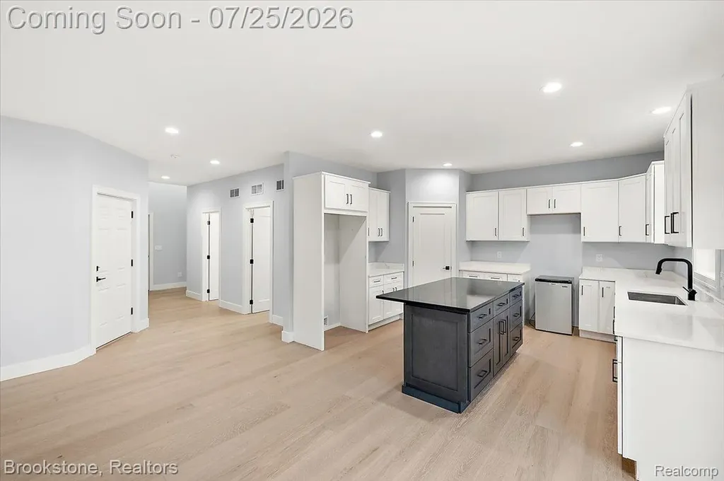 3080 W Newberry Road Waterford Charter Township MI 48329