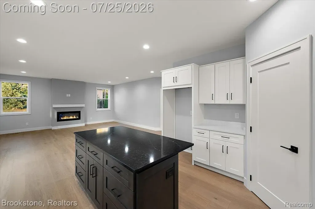 3080 W Newberry Road Waterford Charter Township MI 48329