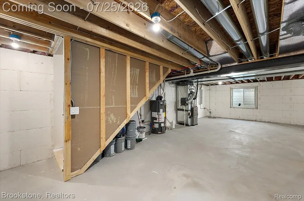 3080 W Newberry Road Waterford Charter Township MI 48329