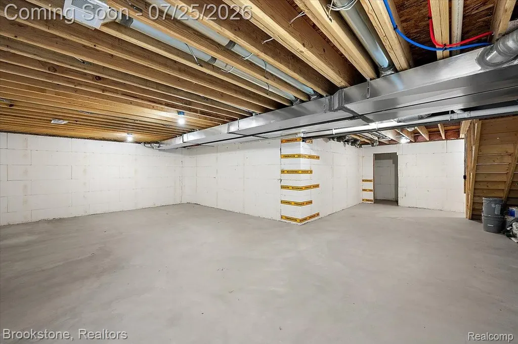 3080 W Newberry Road Waterford Charter Township MI 48329