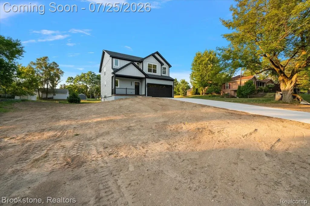 3080 W Newberry Road Waterford Charter Township MI 48329
