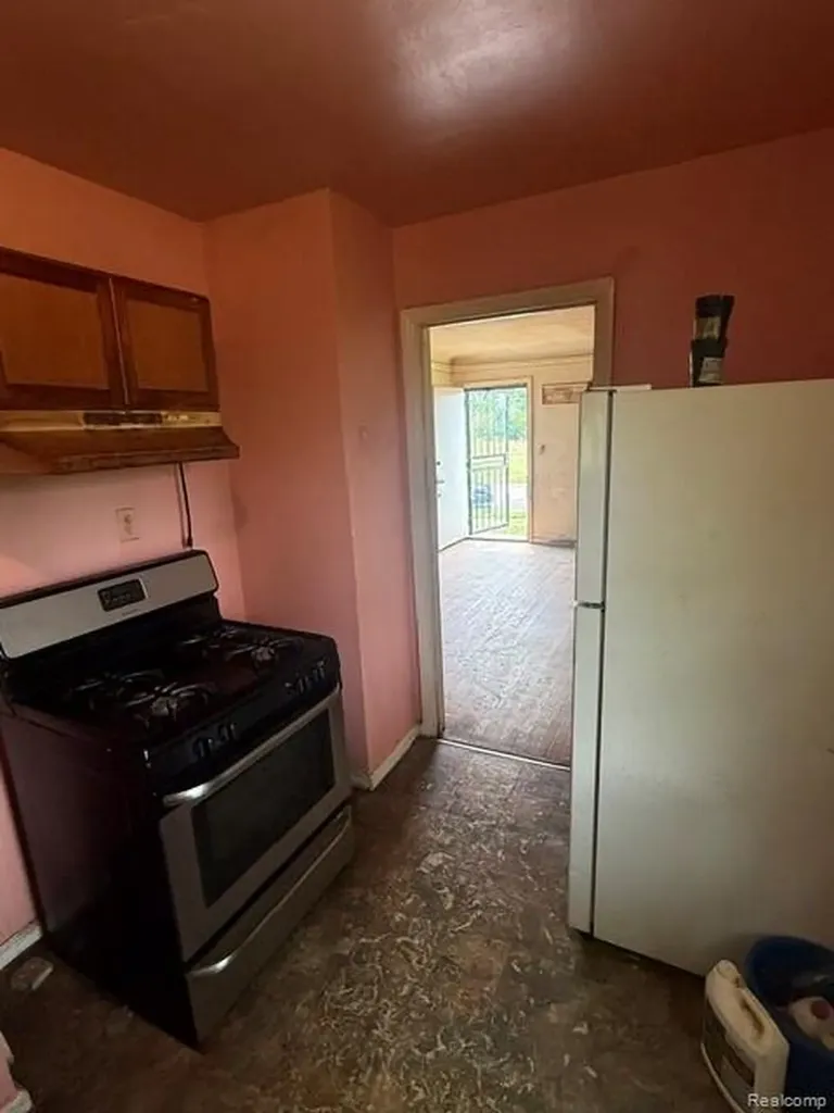 14445 Alma Street Detroit City MI 48205