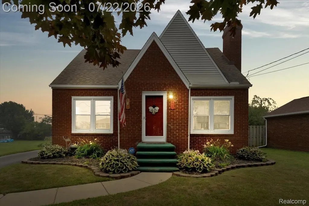 5947 Edgewood Boulevard Monroe Charter Township MI 48161