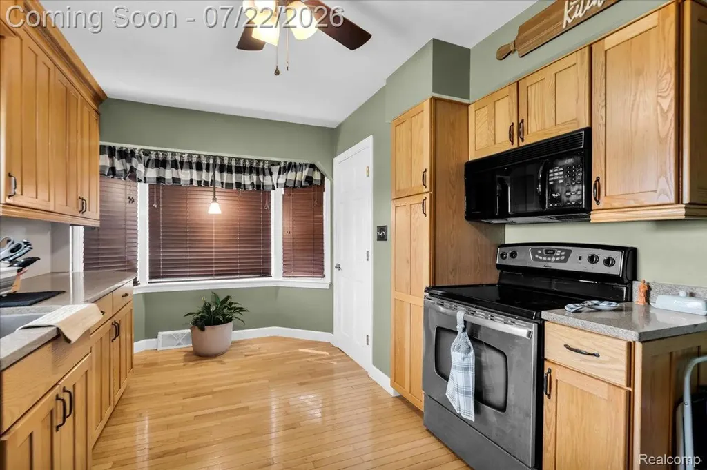 5947 Edgewood Boulevard Monroe Charter Township MI 48161