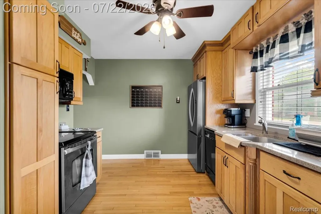 5947 Edgewood Boulevard Monroe Charter Township MI 48161