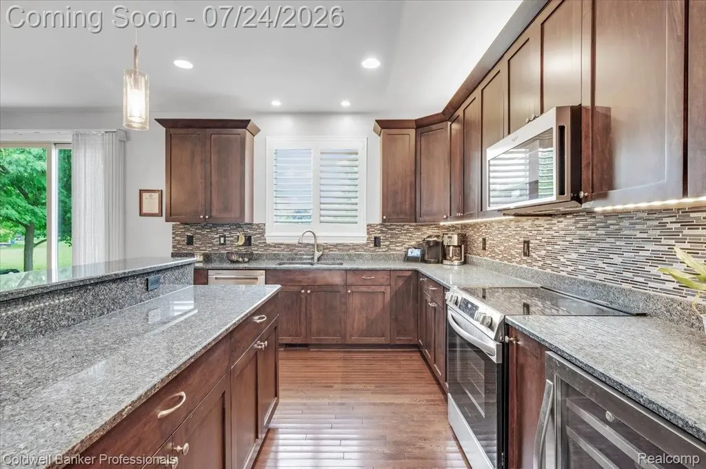 801 Watersmeet Drive Oxford Charter Township MI 48371