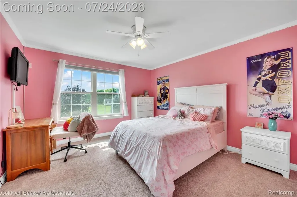 801 Watersmeet Drive Oxford Charter Township MI 48371