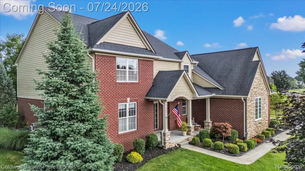 801 Watersmeet Drive Oxford Charter Township MI 48371