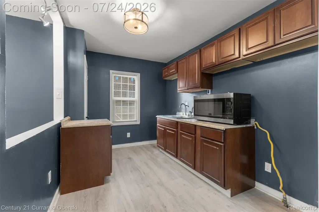 16509 Woodingham Drive Detroit City MI 48221