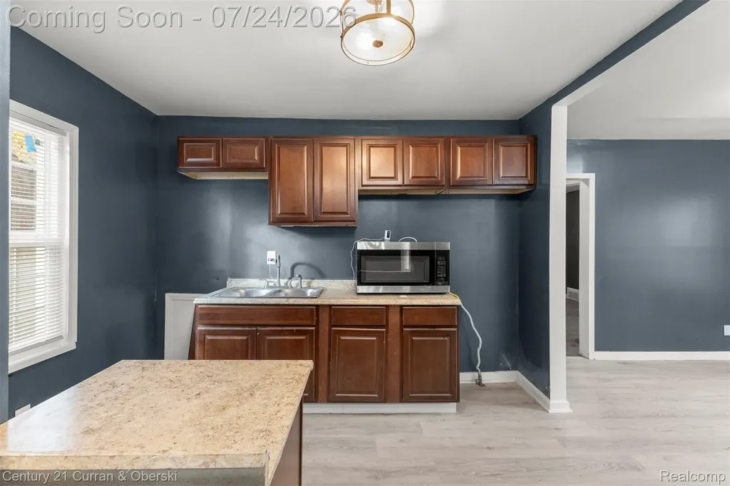 16509 Woodingham Drive Detroit City MI 48221