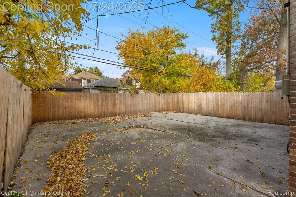16509 Woodingham Drive Detroit City MI 48221