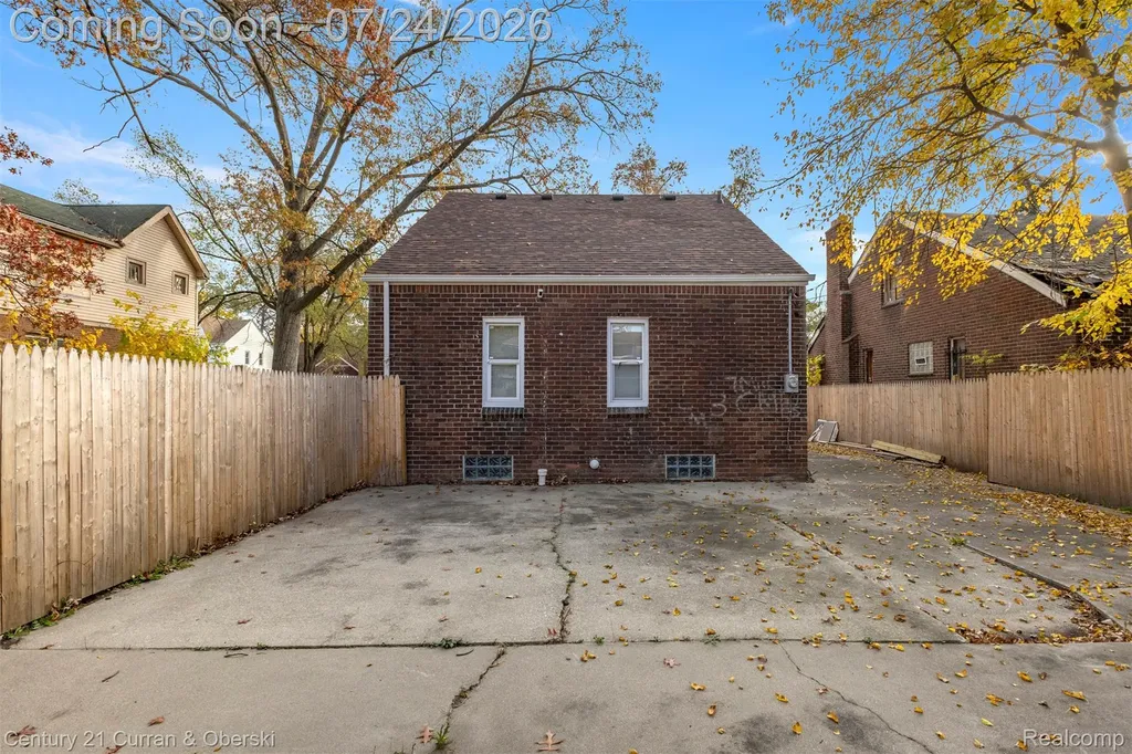 16509 Woodingham Drive Detroit City MI 48221