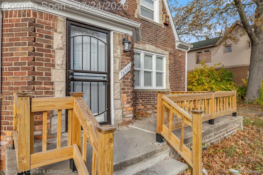 16509 Woodingham Drive Detroit City MI 48221